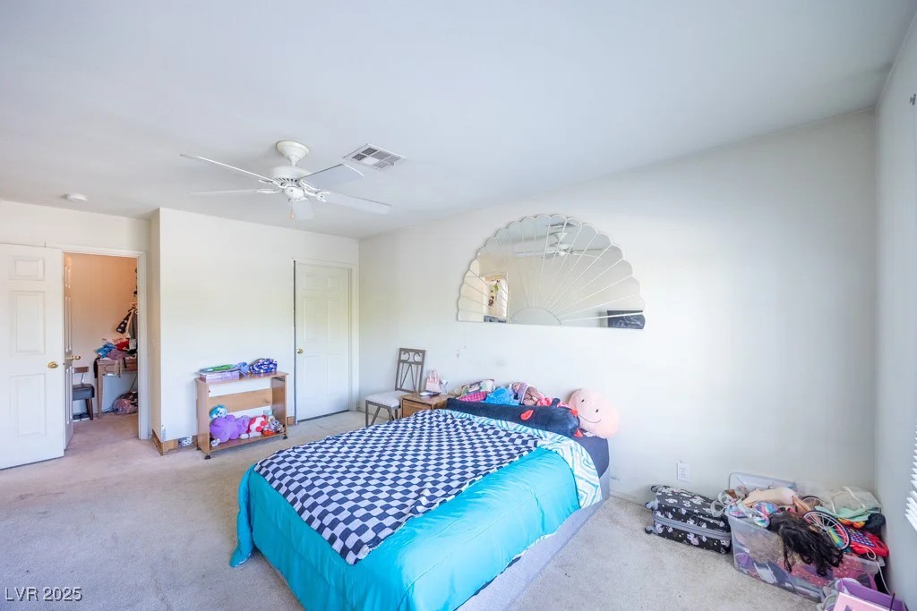 7985 Simone, Las Vegas, NV 89147