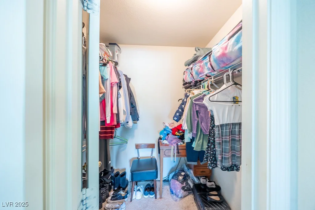 7985 Simone, Las Vegas, NV 89147