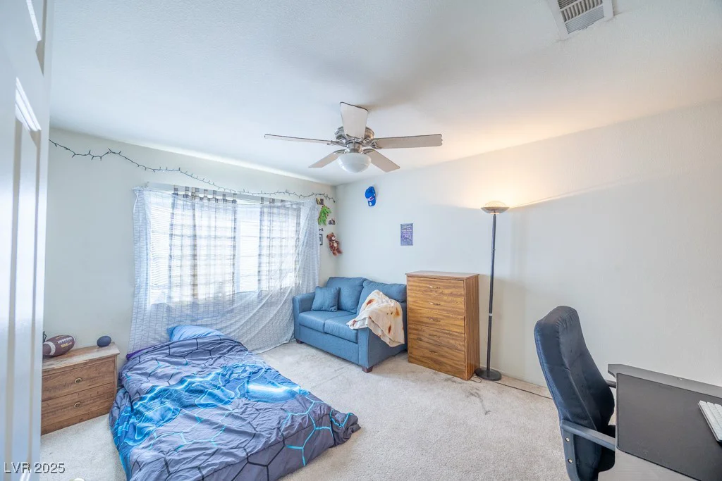 7985 Simone, Las Vegas, NV 89147