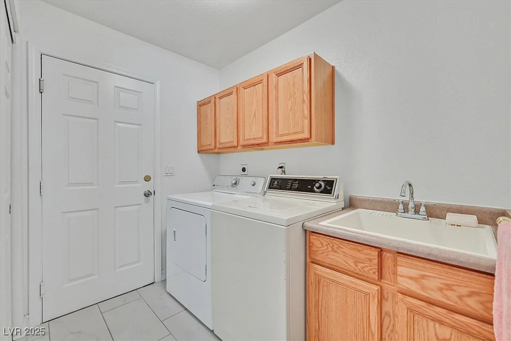 7925 Placid, Las Vegas, NV 89123