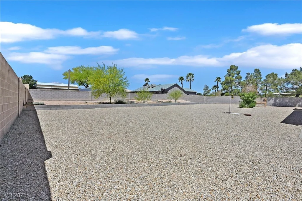7925 Placid, Las Vegas, NV 89123