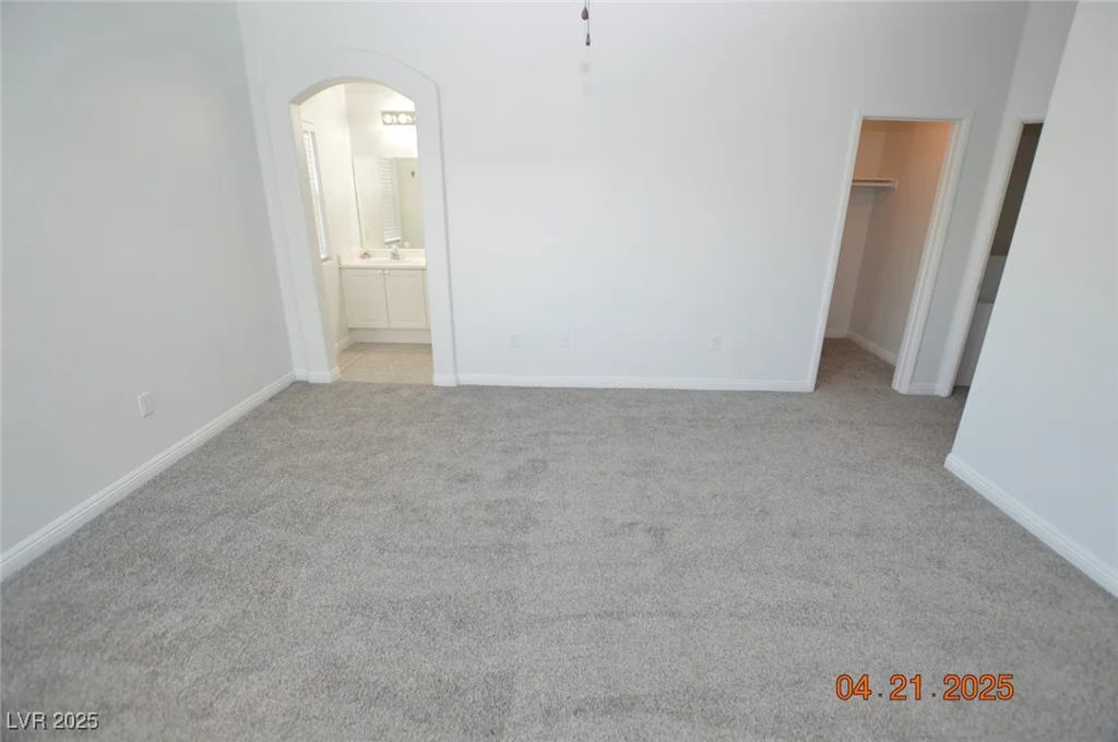 9343 Leaping Deer, Las Vegas, NV 89178