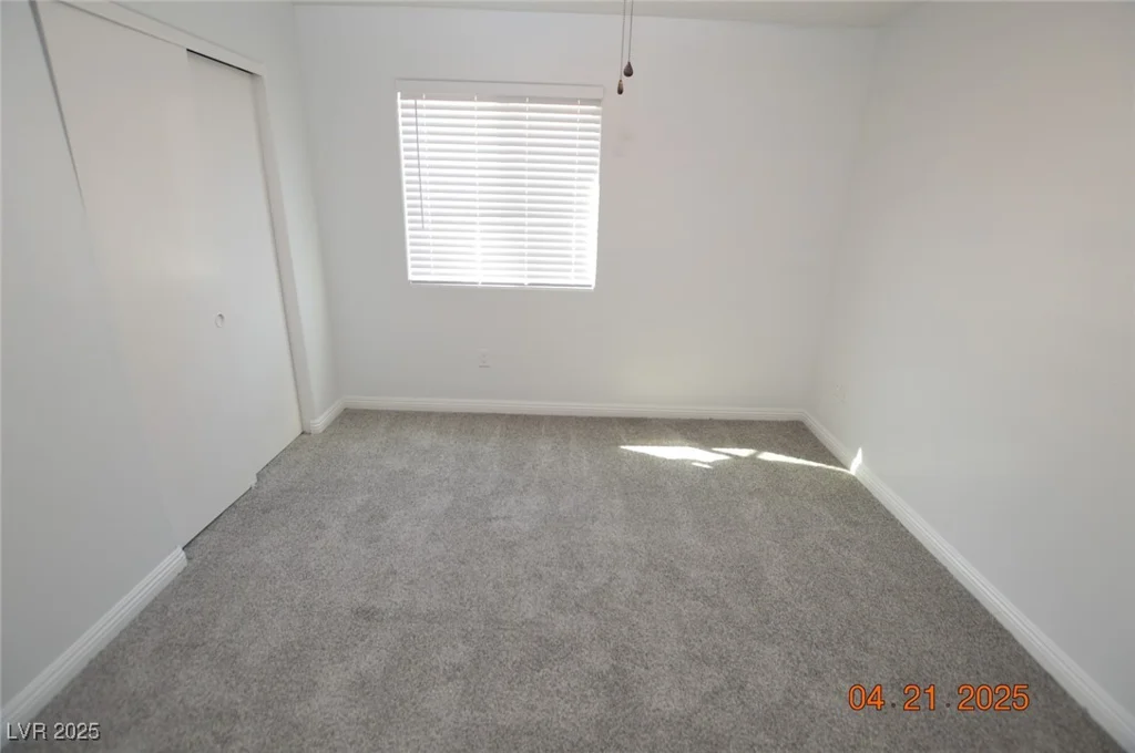 9343 Leaping Deer, Las Vegas, NV 89178