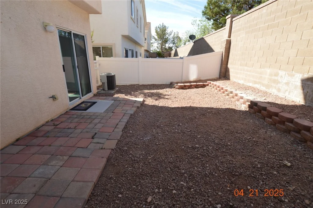 9343 Leaping Deer, Las Vegas, NV 89178