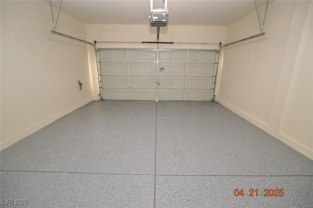 9343 Leaping Deer, Las Vegas, NV 89178