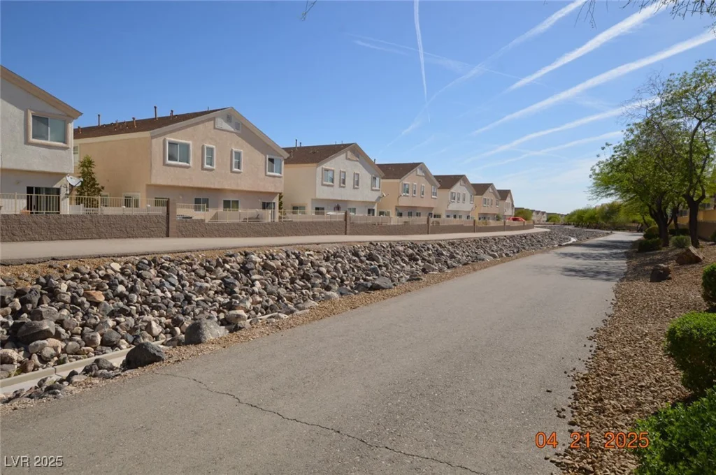 9343 Leaping Deer, Las Vegas, NV 89178
