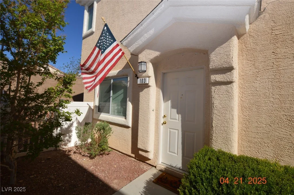 9343 Leaping Deer, Las Vegas, NV 89178