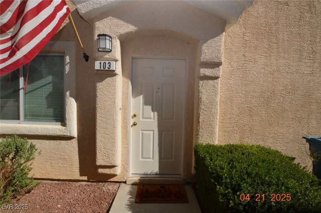 9343 Leaping Deer, Las Vegas, NV 89178