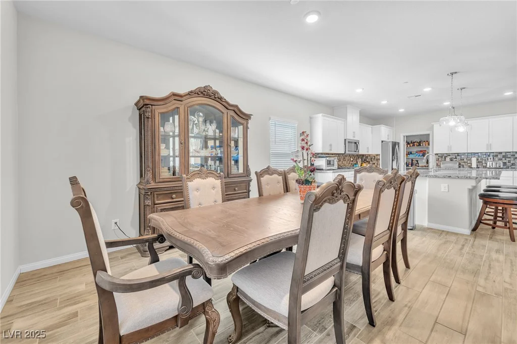 10266 Sweet Holly, Las Vegas, NV 89149
