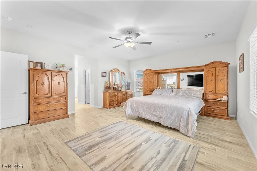 10266 Sweet Holly, Las Vegas, NV 89149