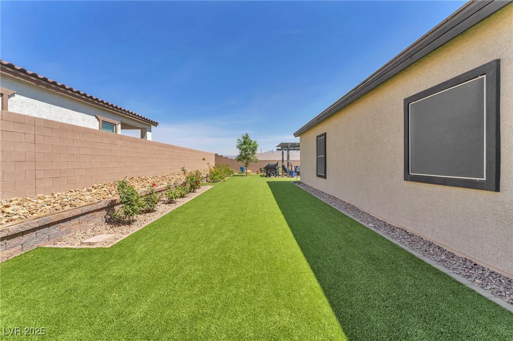 10266 Sweet Holly, Las Vegas, NV 89149