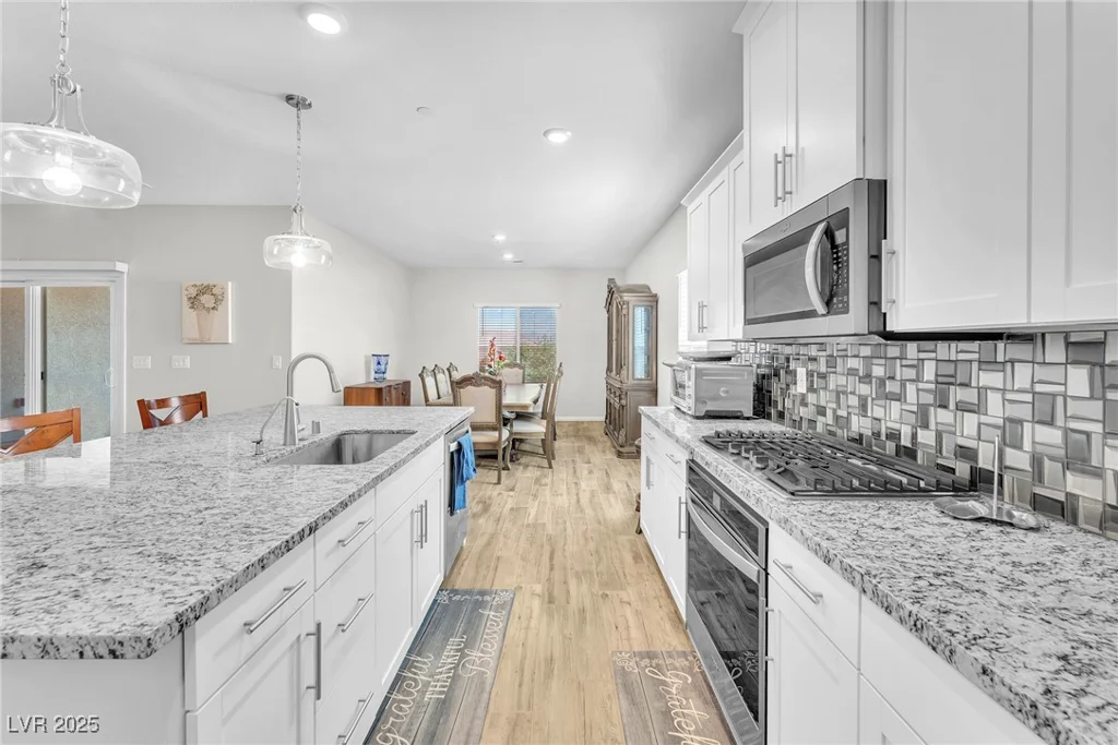 10266 Sweet Holly, Las Vegas, NV 89149