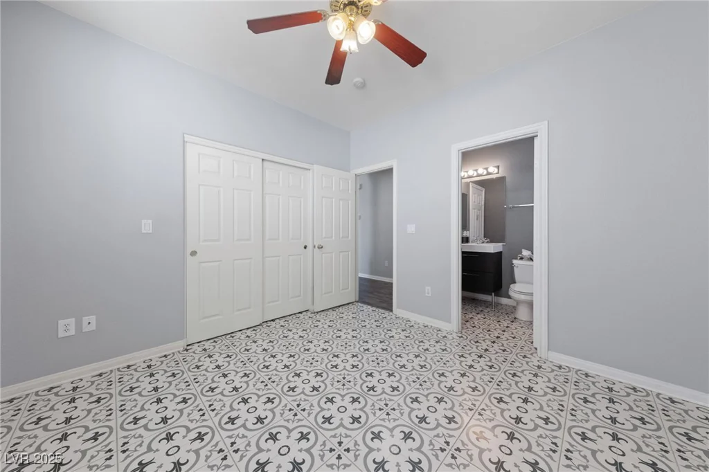 7589 Grassy Bank, Las Vegas, NV 89139