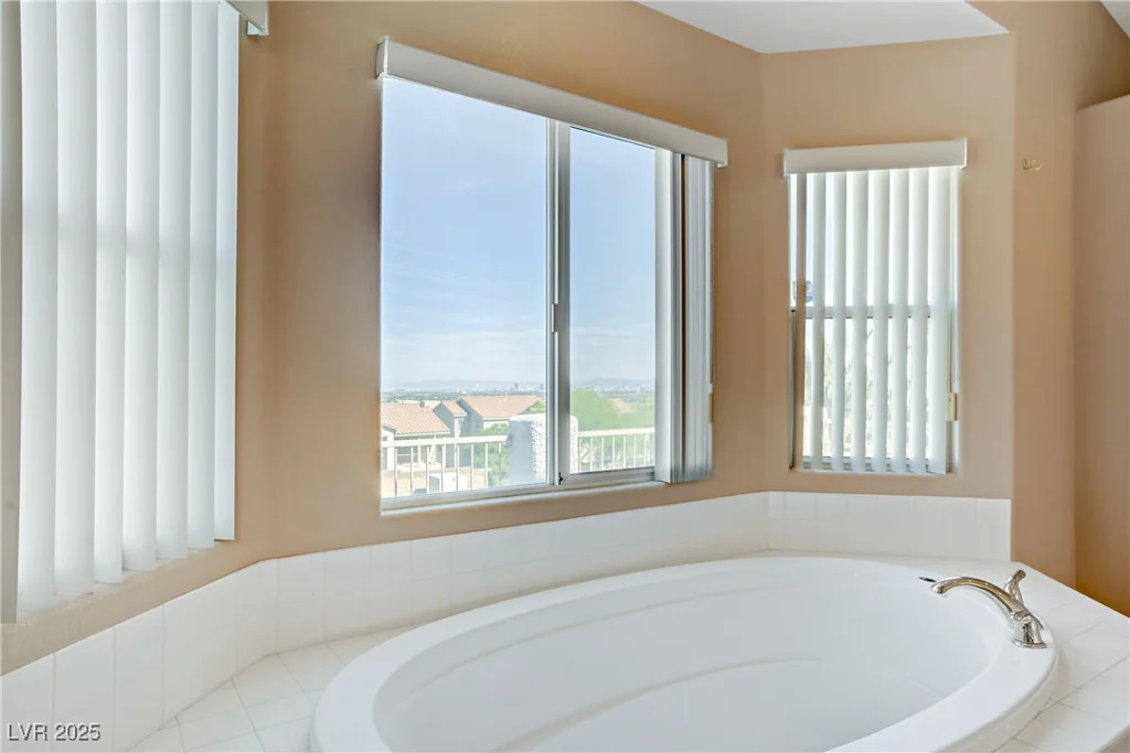 4012 Owlshead Mountain, Las Vegas, NV 89129