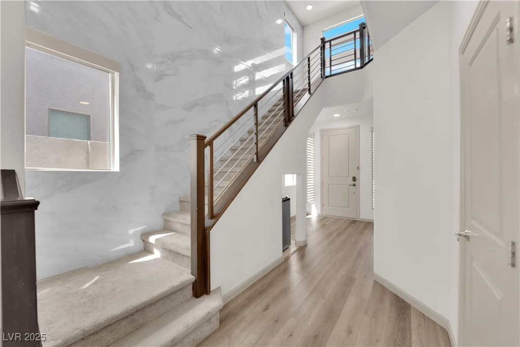 6643 Tangled Vines, Las Vegas, NV 89139