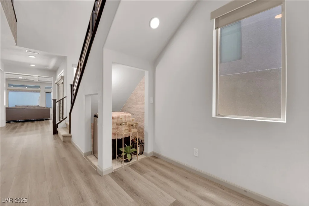 6643 Tangled Vines, Las Vegas, NV 89139