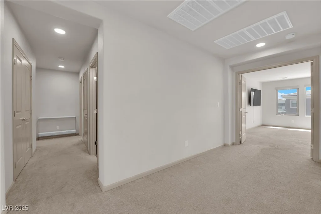 6643 Tangled Vines, Las Vegas, NV 89139