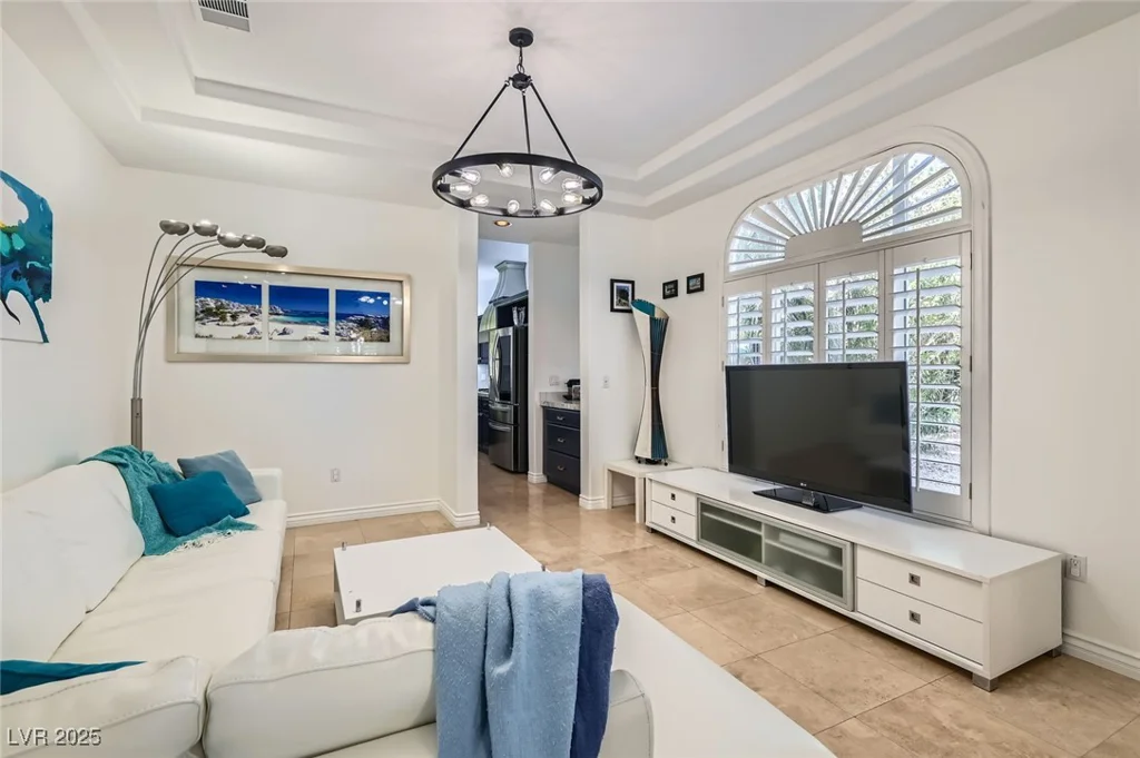 1925 Grey Eagle, Henderson, NV 89074