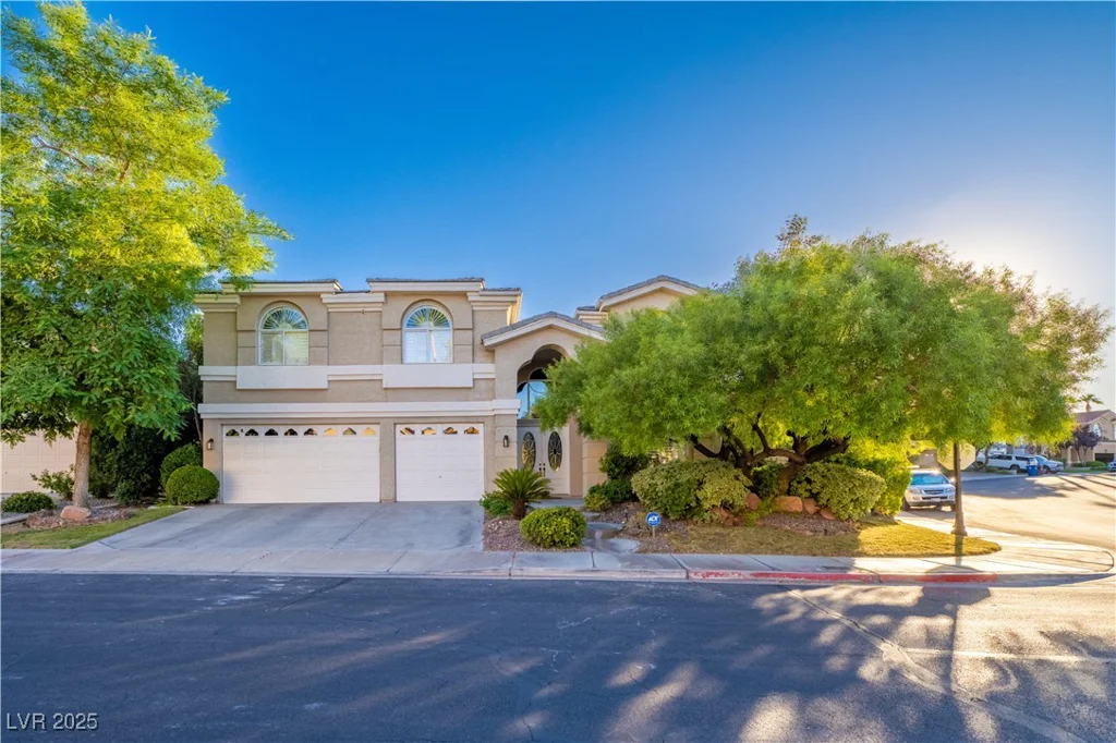 1925 Grey Eagle, Henderson, NV 89074