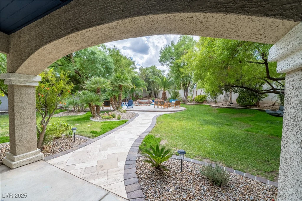 1925 Grey Eagle, Henderson, NV 89074