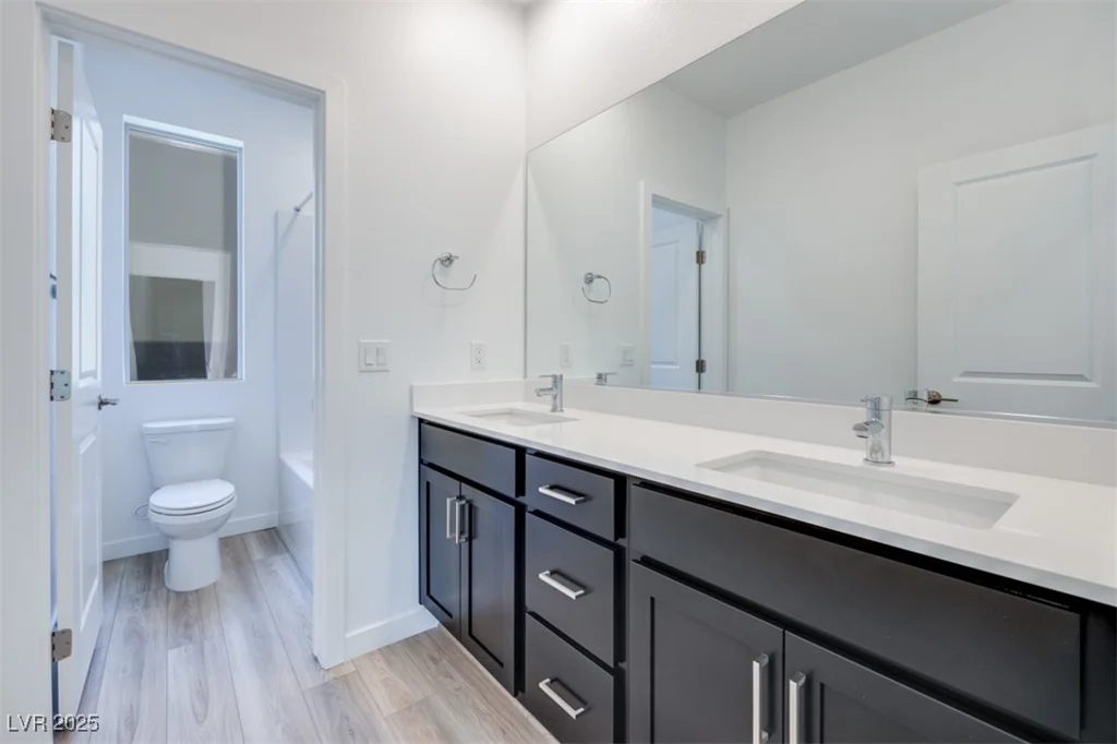 1321 Crimson Sunbird, North Las Vegas, NV 89084