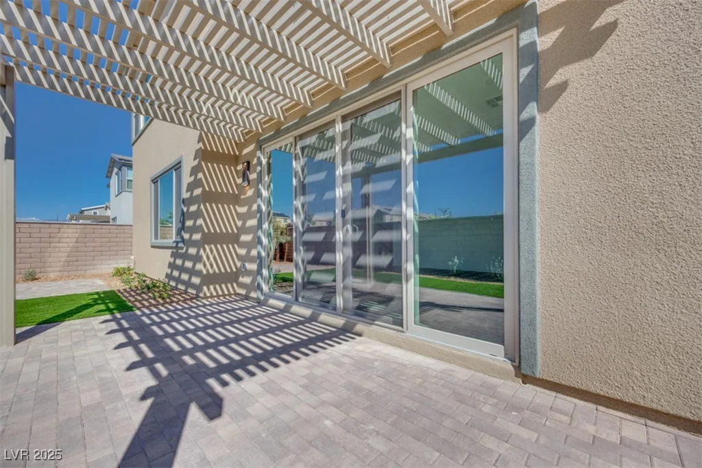 1321 Crimson Sunbird, North Las Vegas, NV 89084