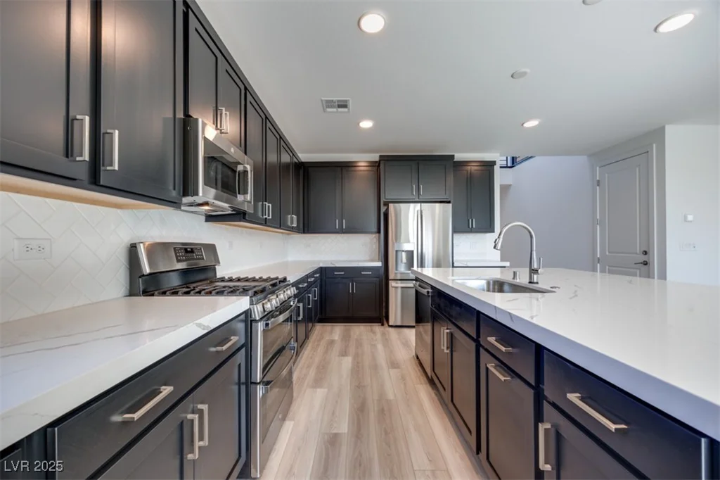 1321 Crimson Sunbird, North Las Vegas, NV 89084