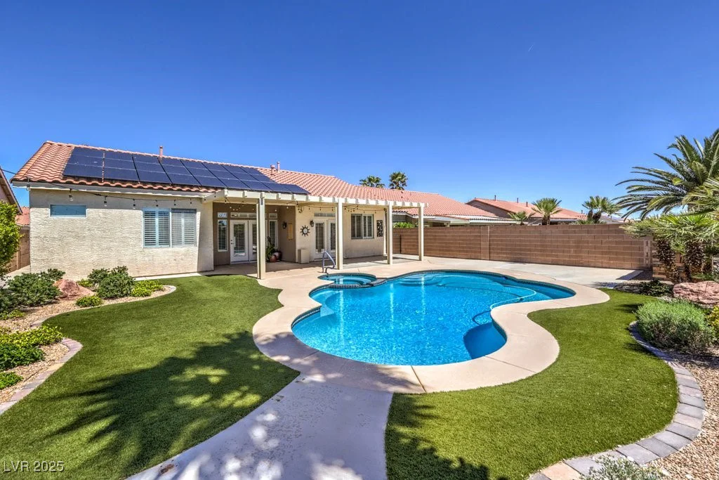 7489 Crystal Clear, Las Vegas, NV 89113
