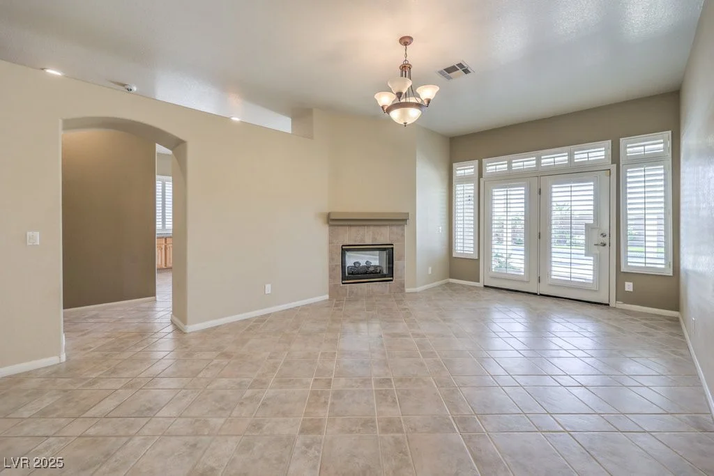 7489 Crystal Clear, Las Vegas, NV 89113