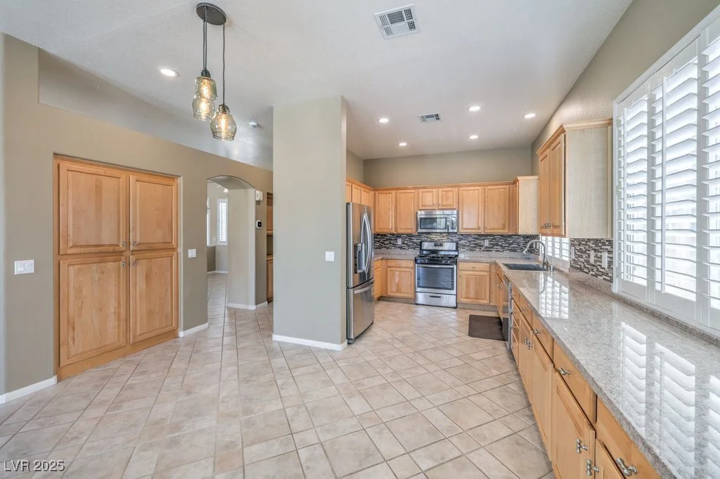 7489 Crystal Clear, Las Vegas, NV 89113