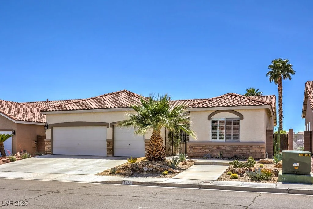 7489 Crystal Clear, Las Vegas, NV 89113