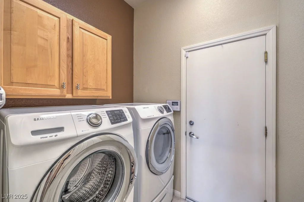 7489 Crystal Clear, Las Vegas, NV 89113