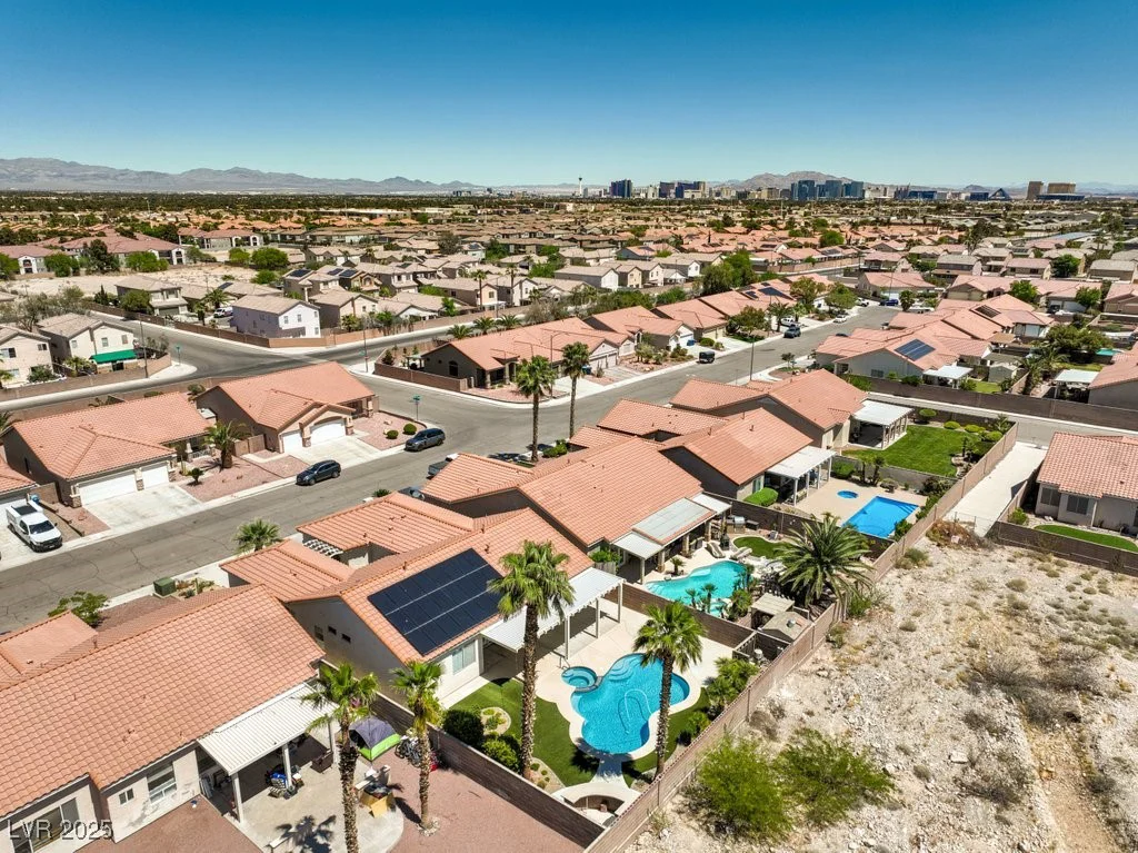 7489 Crystal Clear, Las Vegas, NV 89113