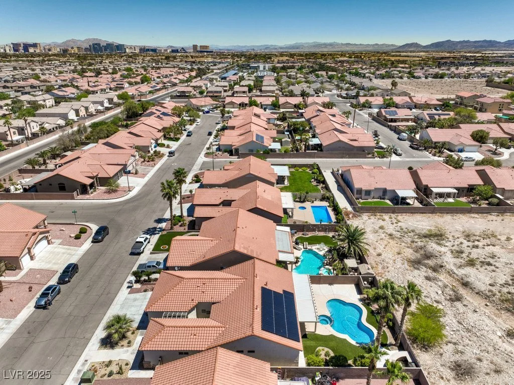 7489 Crystal Clear, Las Vegas, NV 89113