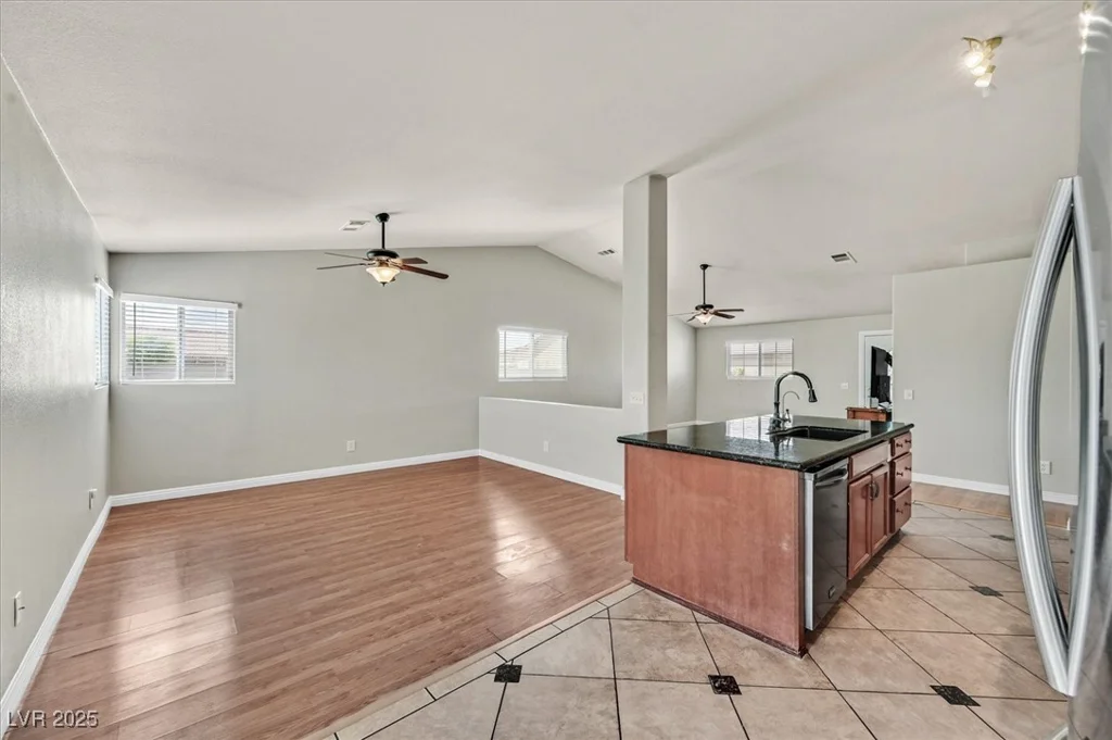 2805 El Cubano, North Las Vegas, NV 89030