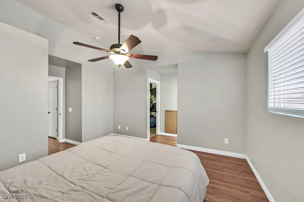 2805 El Cubano, North Las Vegas, NV 89030