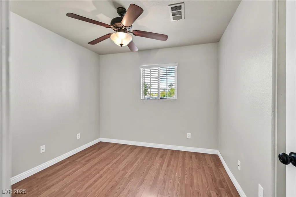 2805 El Cubano, North Las Vegas, NV 89030