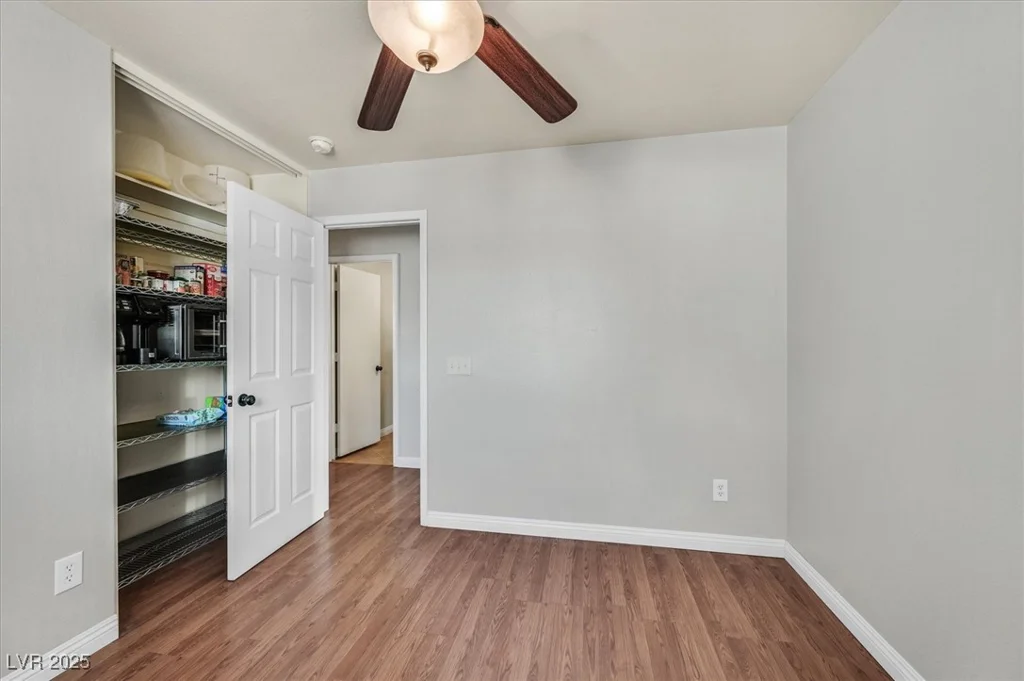 2805 El Cubano, North Las Vegas, NV 89030