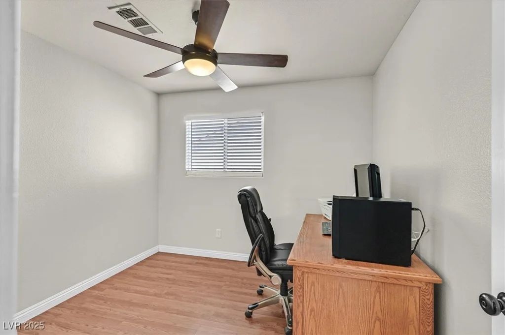 2805 El Cubano, North Las Vegas, NV 89030