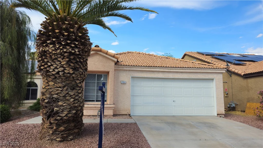 7053 Magic Moment, Las Vegas, NV 89119
