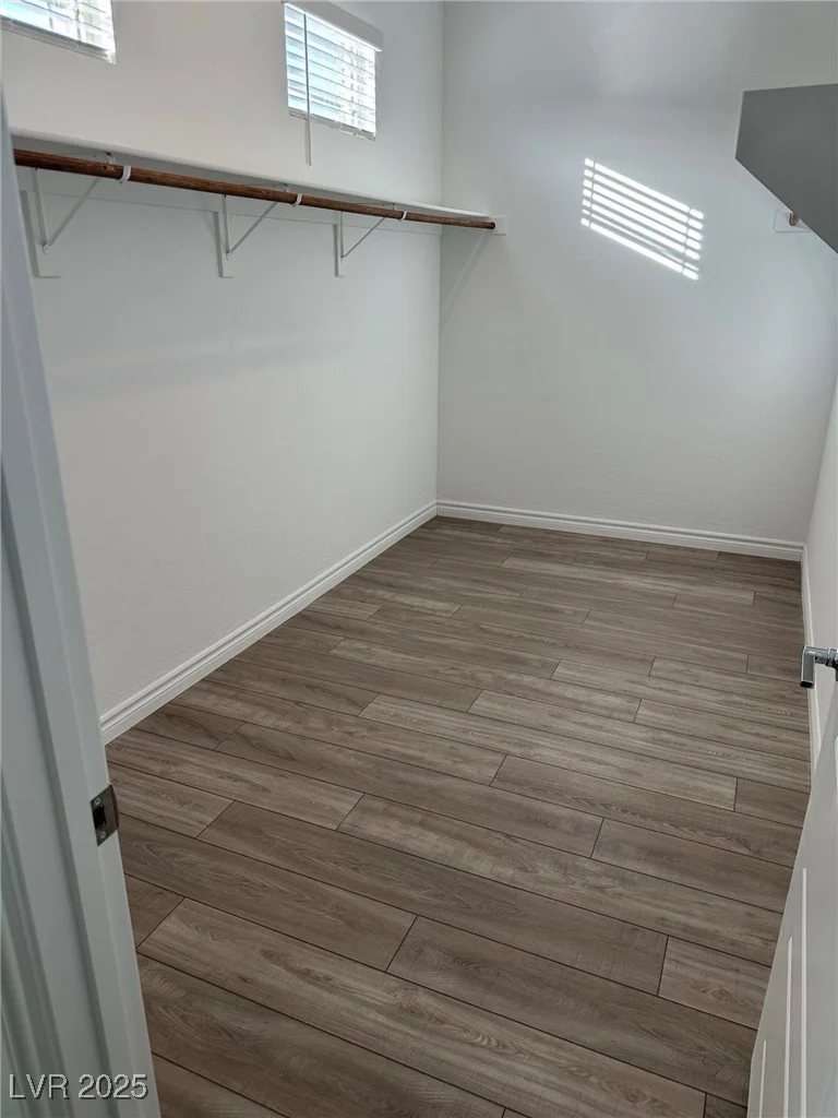 897 Woodburn, Las Vegas, NV 89138