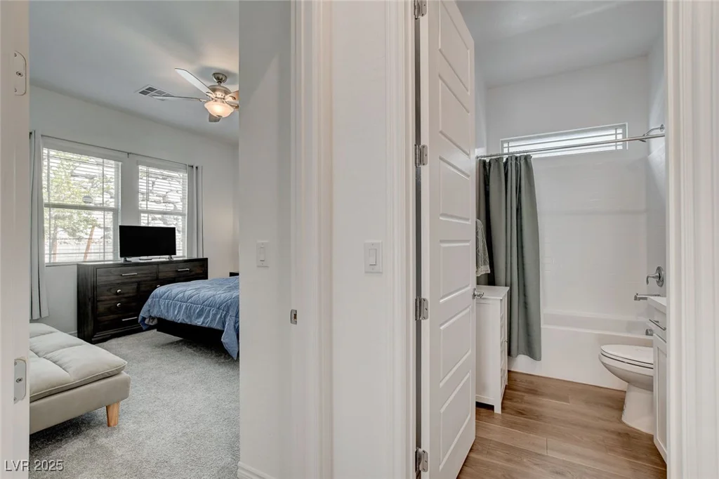 897 Woodburn, Las Vegas, NV 89138
