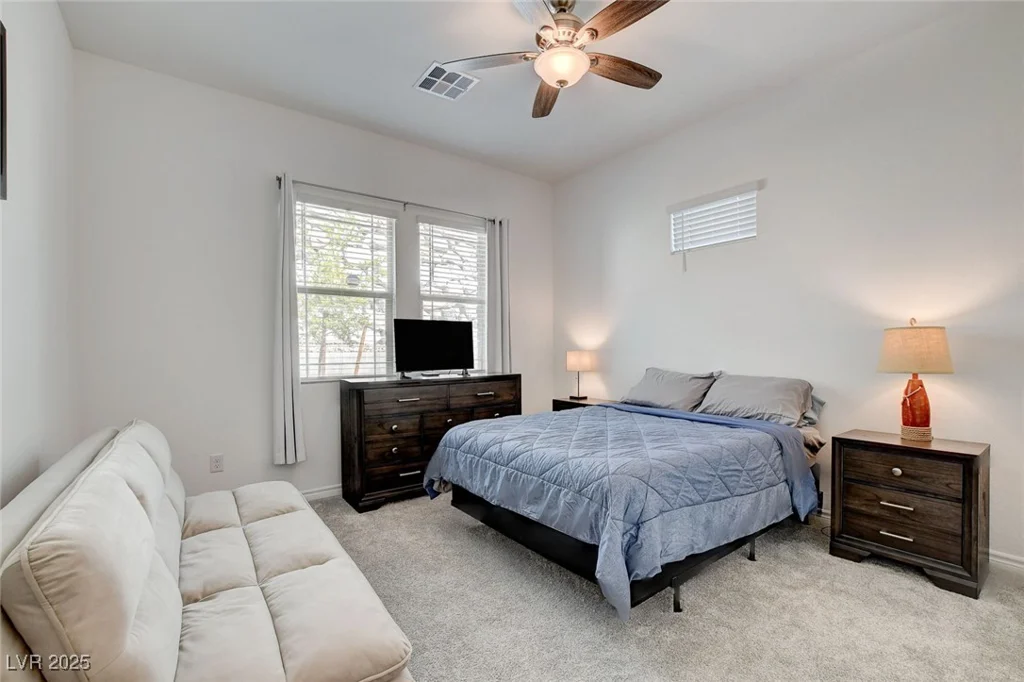 897 Woodburn, Las Vegas, NV 89138