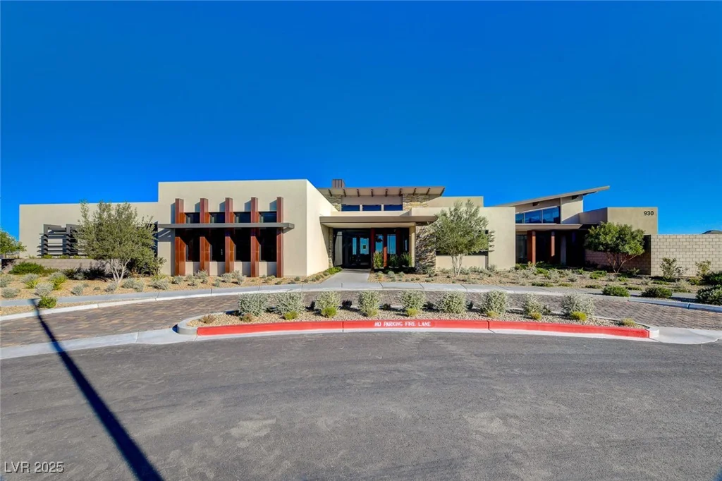 897 Woodburn, Las Vegas, NV 89138