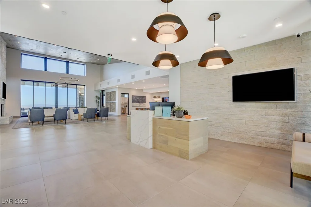 897 Woodburn, Las Vegas, NV 89138