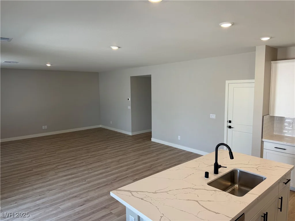 4388 Cave Lake, North Las Vegas, NV 89032