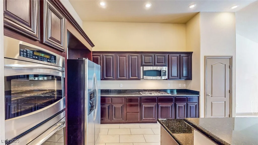524 Blanche, Henderson, NV 89052