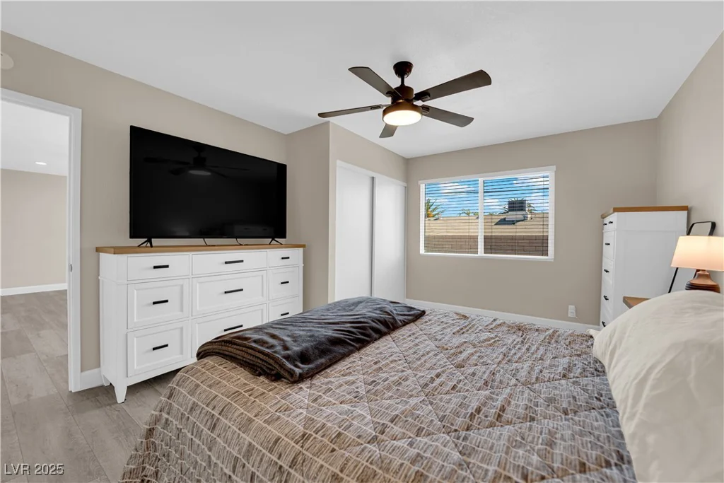 608 McDermit, Las Vegas, NV 89107