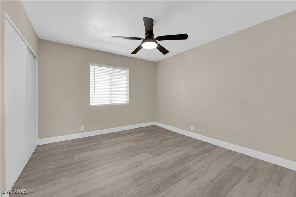 608 McDermit, Las Vegas, NV 89107