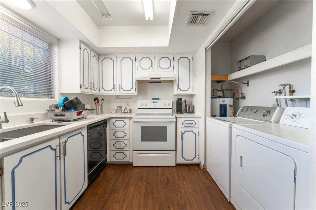 4687 Monterey, Las Vegas, NV 89169
